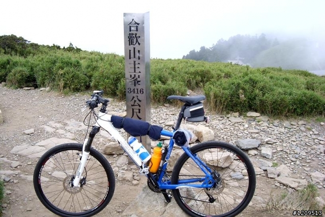那一天我在公路之巔----加碼合歡山主峰～