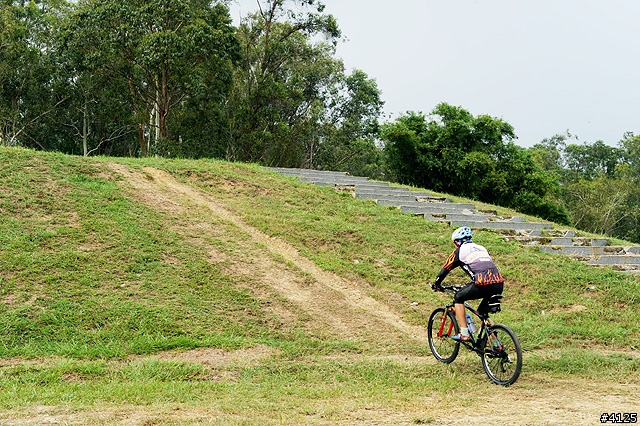 《一路南北騎 - 第十一集》重溫 OFFROAD 的刺激體驗‧木架山訓練場