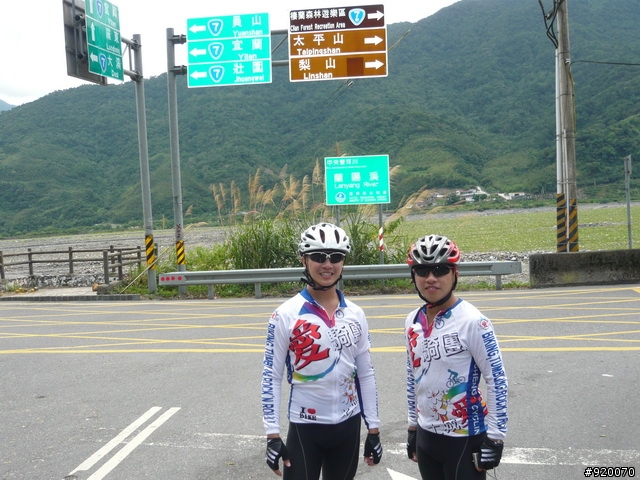 雙橫一豎兩日遊(加碼合歡山主峰)