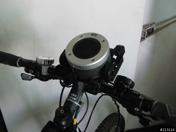 隨身喇叭 Altec Lansing iMT237 開箱