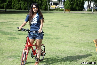 【不專業開箱文+分享】AIBIKE小徑車不專業發表第二彈終章─ 女王出征!