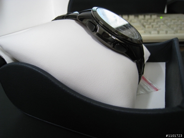 開箱文=> CASIO OCW-M700