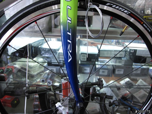 開箱文-日本版- Cannondale CAAD9