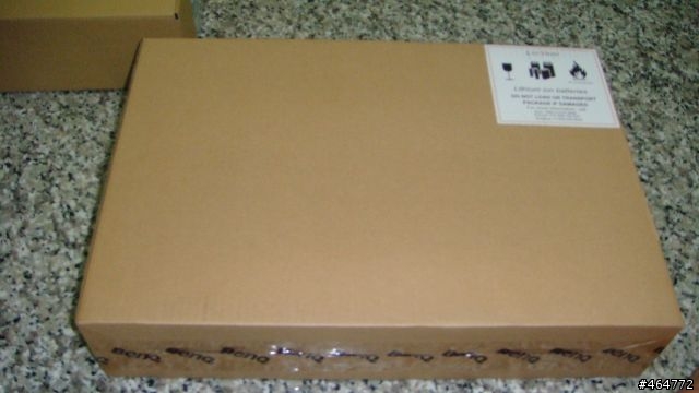 [開箱文] BenQ S33W-HT22