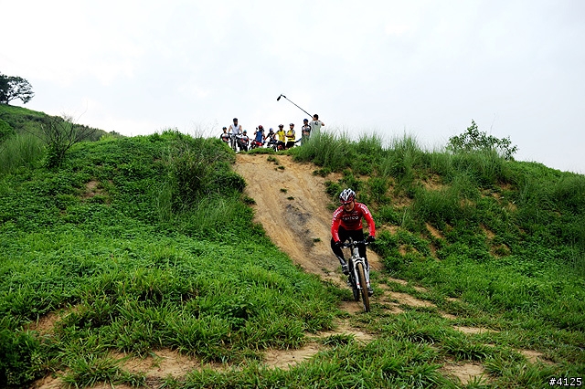 《一路南北騎 - 第十一集》重溫 OFFROAD 的刺激體驗‧木架山訓練場