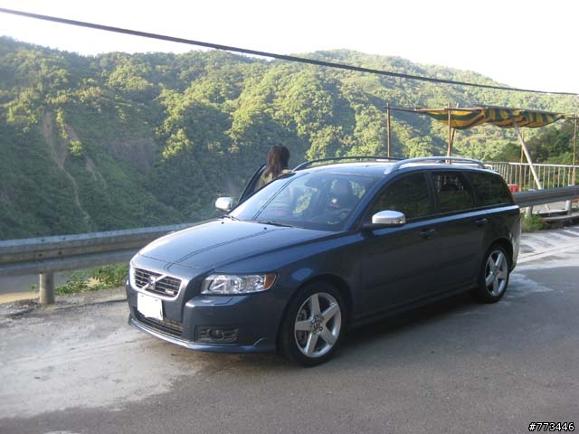 補圖來也~~分享Volvo V50 D5 R-design使用心得與保養心得~~