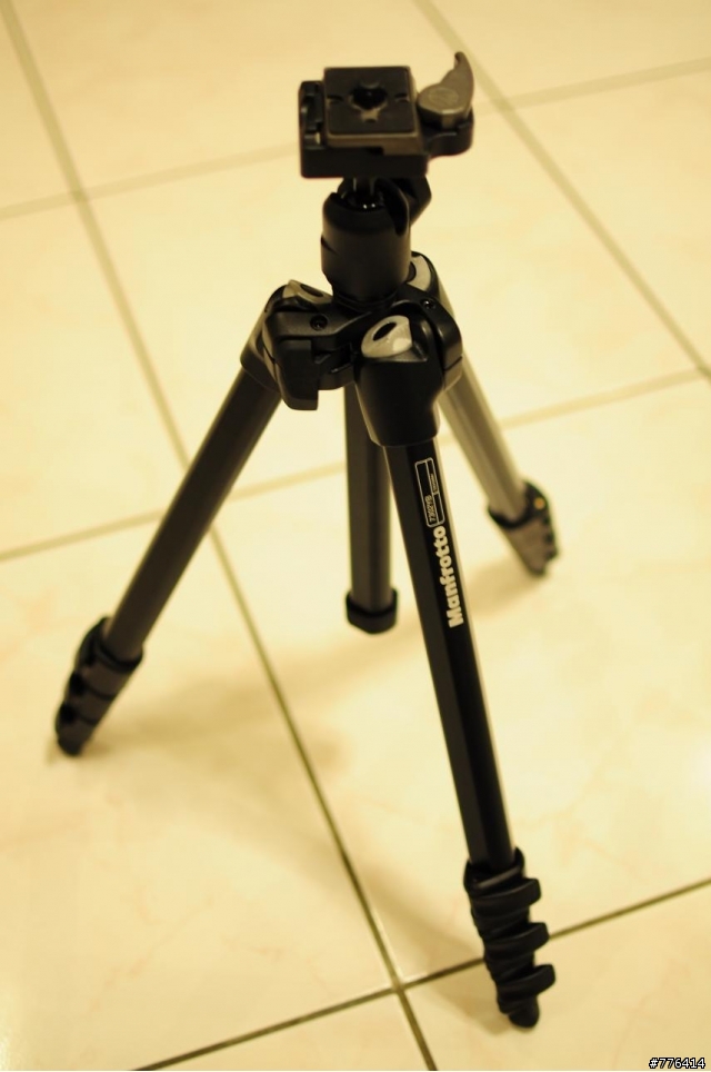 [分享] 小饅頭腳架 Manfrotto 7302YB
