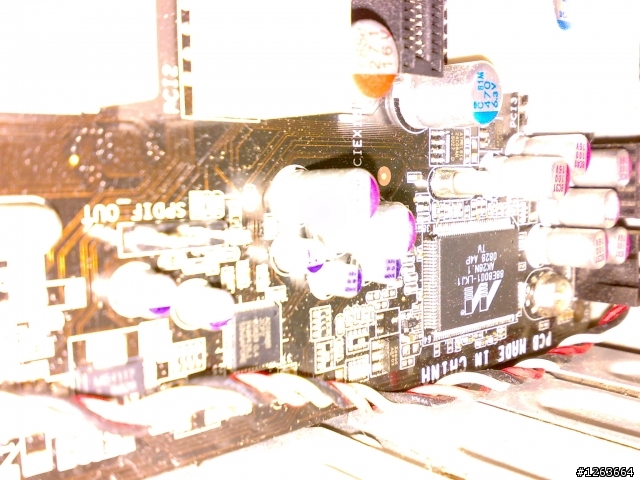 接上 SPDIF 線之後 線材突然燒掉  (有圖有證據) [補新圖]