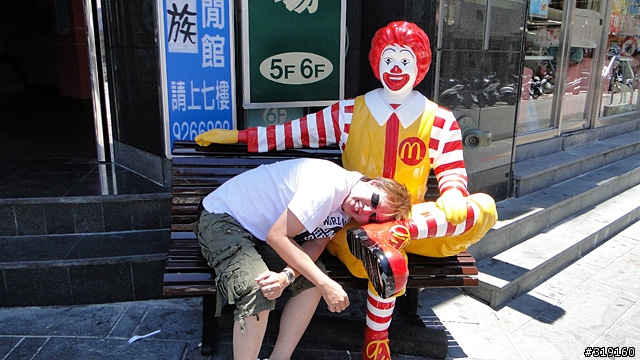 陽光、沙灘、海浪、仙人掌，走！讓我們到菊島去～