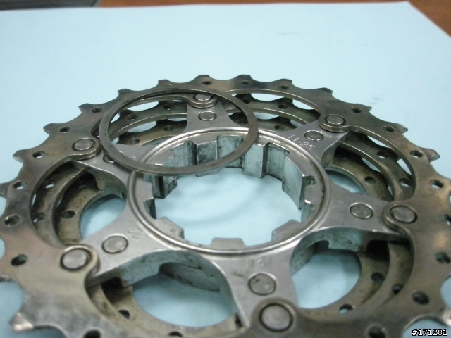 sram 飛輪與 shimano飛輪 的不同
