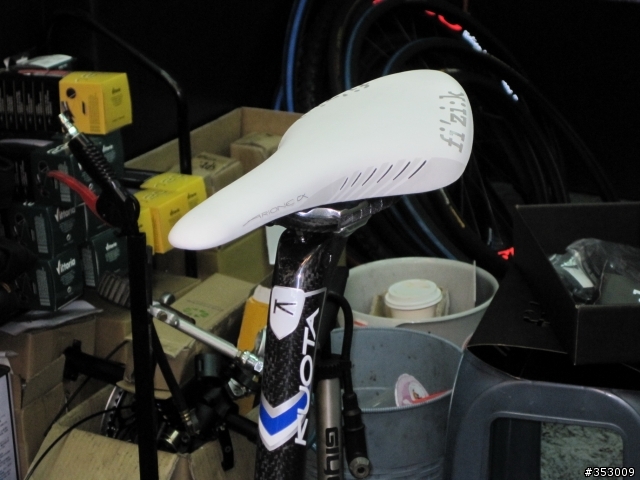 【分享】KUOTA KOM TEAM 只有圖.