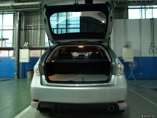 [開箱] Impreza 2.0R-S 5D 銀