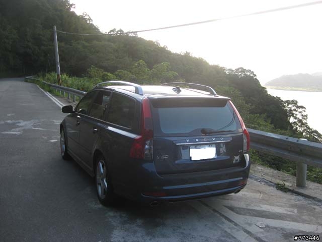 補圖來也~~分享Volvo V50 D5 R-design使用心得與保養心得~~