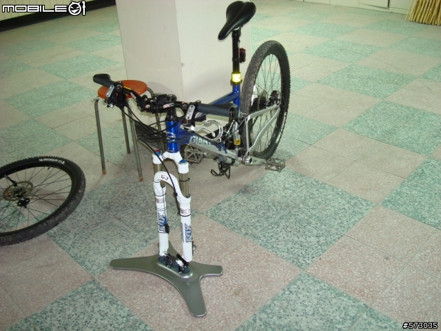 DIY     分享汽車內車架