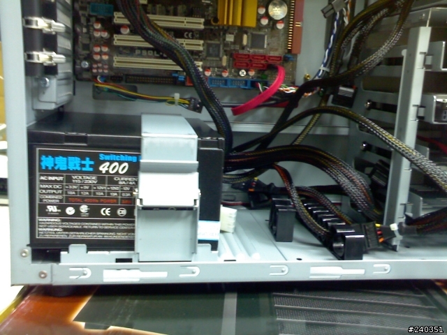 最近入手了 Lancool  pc-k58   這咖機殼...但是...有個問題想請教....