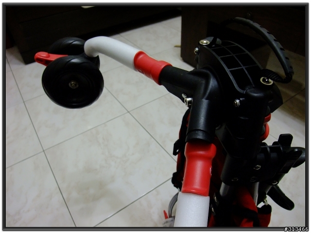 [開箱]小紅跑車-SYNCON A-KIDS 新銳摺疊三輪車