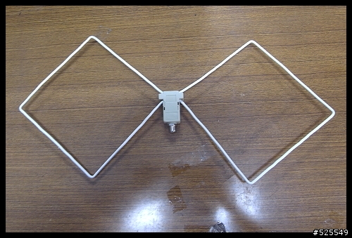 [簡單開箱+DIY]Panasonic 37" TH-L37B12W +數位天線DIY