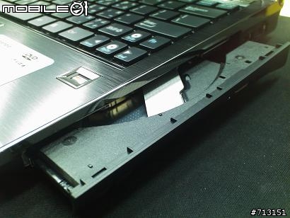 有光碟機的 Eee pc  開箱了!!