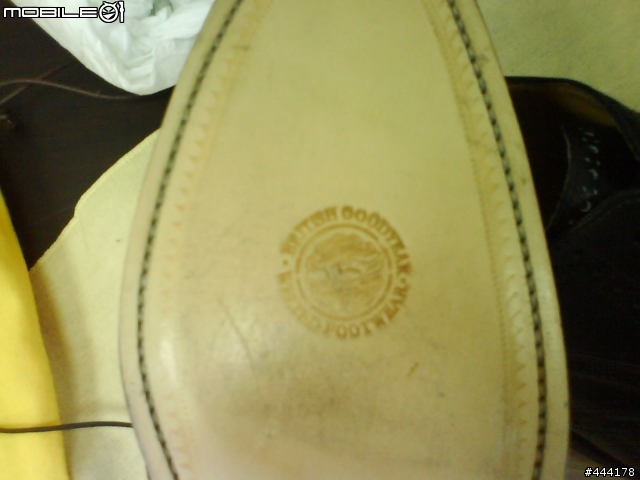 男人不欠缺的一雙好皮鞋....john lobb 7/22新增loake 皮鞋
