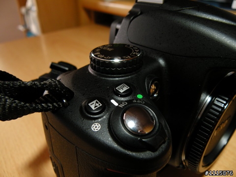 20歲的第一台入門單眼「Nikon D5000」開箱文與試拍