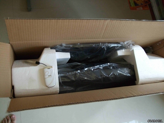 28吋開箱文  Hannspree  HF287