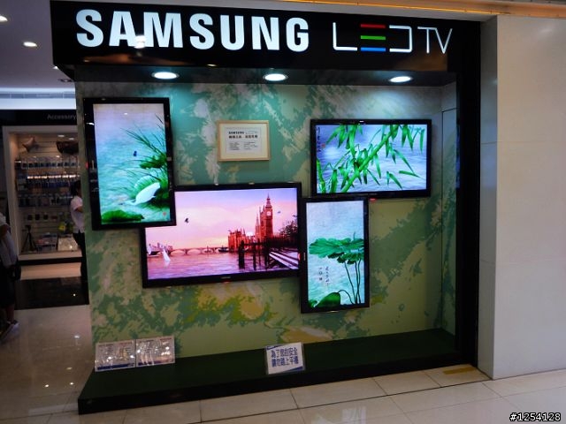 [開箱照]四核心電腦 + Aion  ... (已附圖)