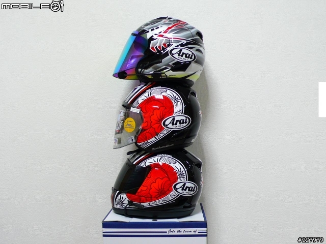 [開箱文]低調的華麗 ARAI SZ-RAM3 NAKANO 中野真矢 限量版彩繪帽