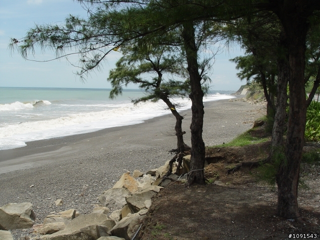 [環島] 50歲的生日禮物-環島完成-第5天-墾丁船帆石完成貼圖文....!