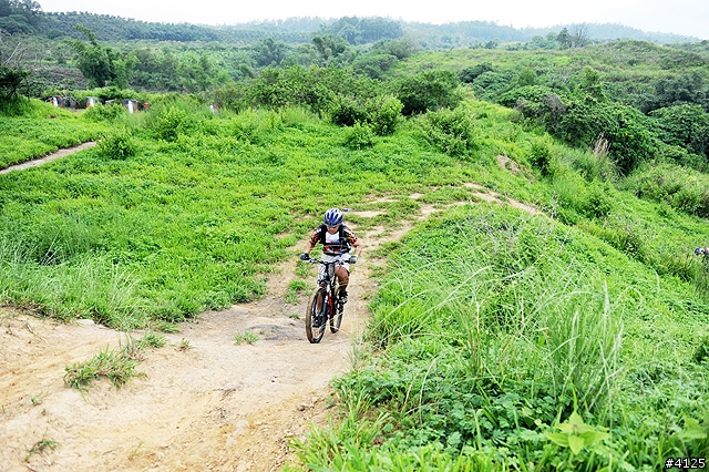 《一路南北騎 - 第十一集》重溫 OFFROAD 的刺激體驗‧木架山訓練場