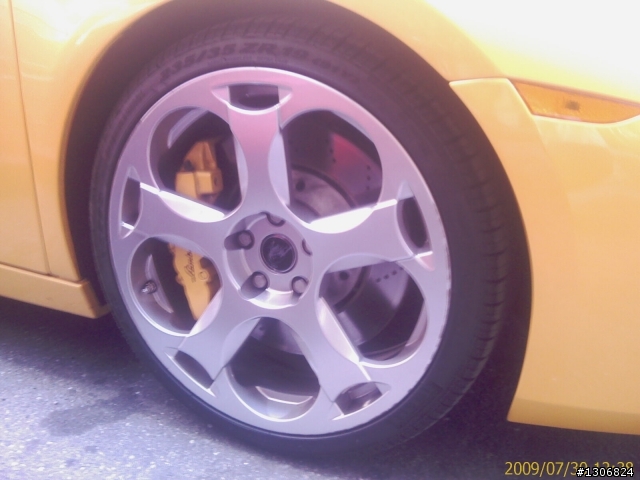 台北南京東路遇見小牛