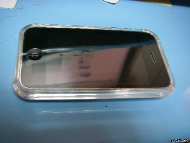 [分享] IPHONE 3G/3GS 日本 TUNEWEAR 硬殼 前面有薄膜的 保護殼