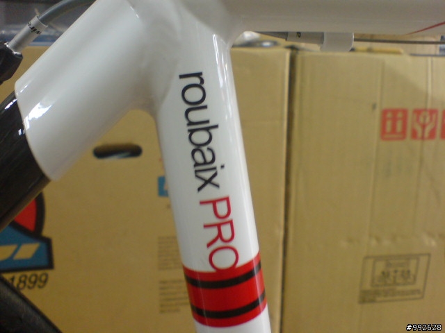 很高興加入公路車行列.roubaix PRO 開箱文
