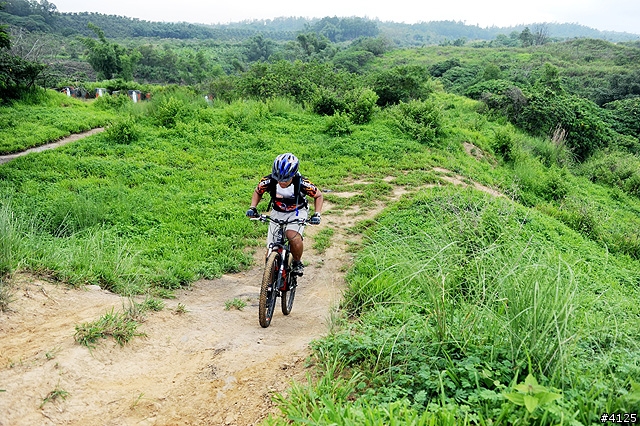 《一路南北騎 - 第十一集》重溫 OFFROAD 的刺激體驗‧木架山訓練場