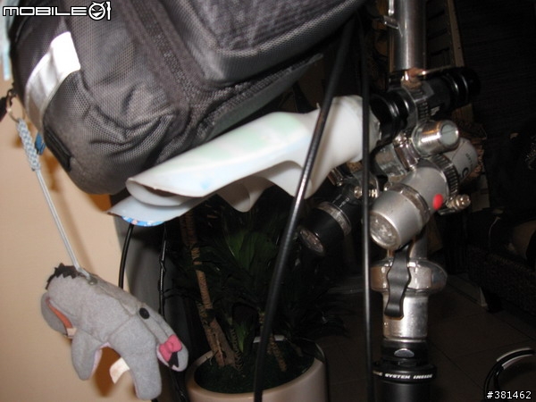 DIY粗勇前燈座 35元吃到飽材料包