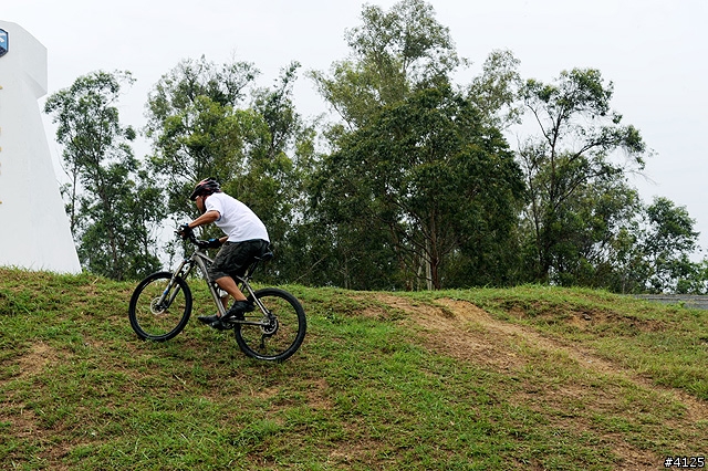《一路南北騎 - 第十一集》重溫 OFFROAD 的刺激體驗‧木架山訓練場