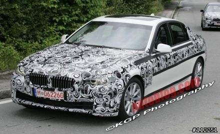 這偽裝車還真屌~2010全新BMW 5系列