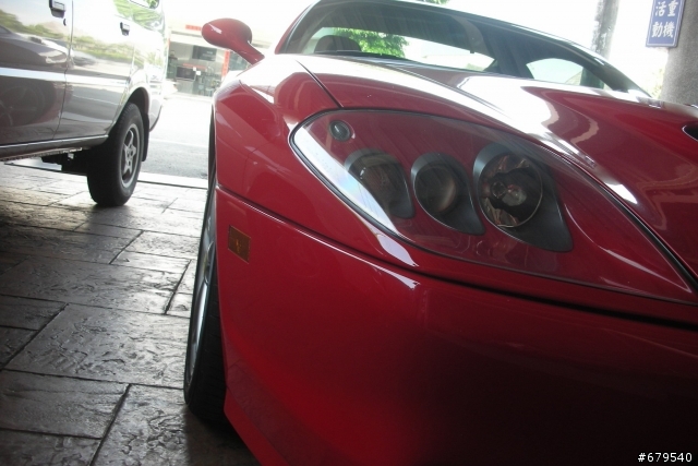 少見手排版Ferrari 575M