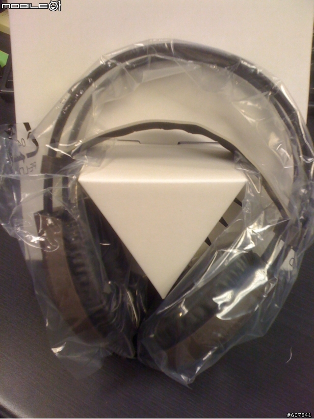 [開箱文] AKG-514耳罩式耳機