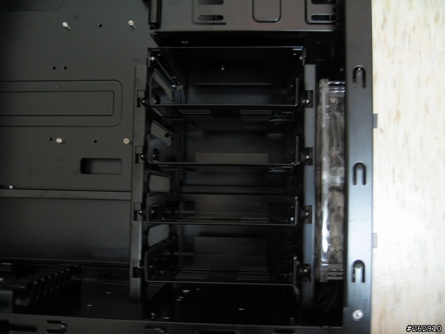 聯酷 Lancool K-62 簡單開箱分享