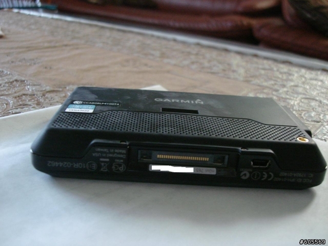 P家購買的 Garmin 765W 開箱文~ 骯髒的主機>