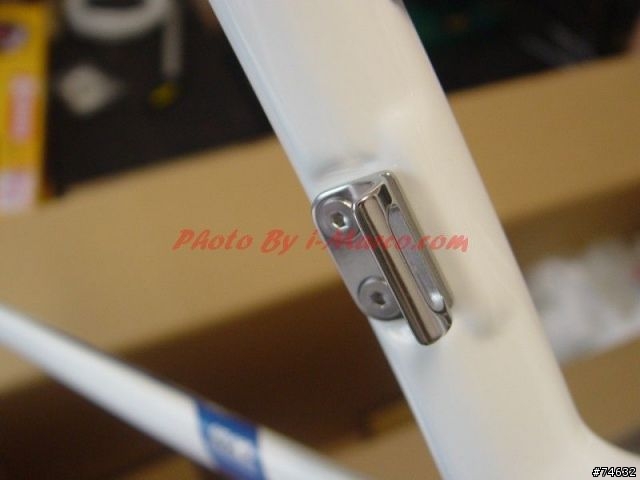 [分享]你喜歡黑武士還是白面書生??Kinesis KR-810及KT-610定裝分享