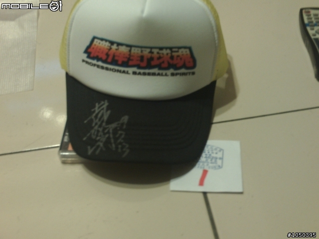 剛買到野球魂6恰恰簽名帽+職棒野球魂6(一起討論)
