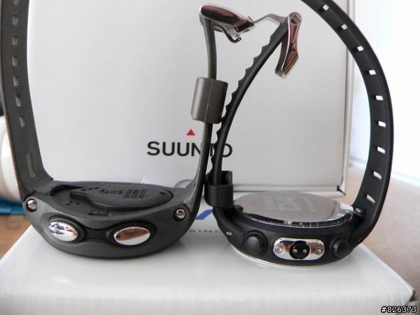 開箱對比SUUNTO D4 VS TUSA IQ-900潛水電腦錶