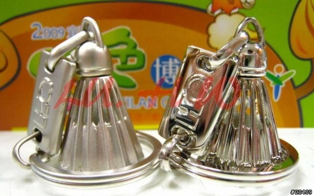 還是羽球小吊飾