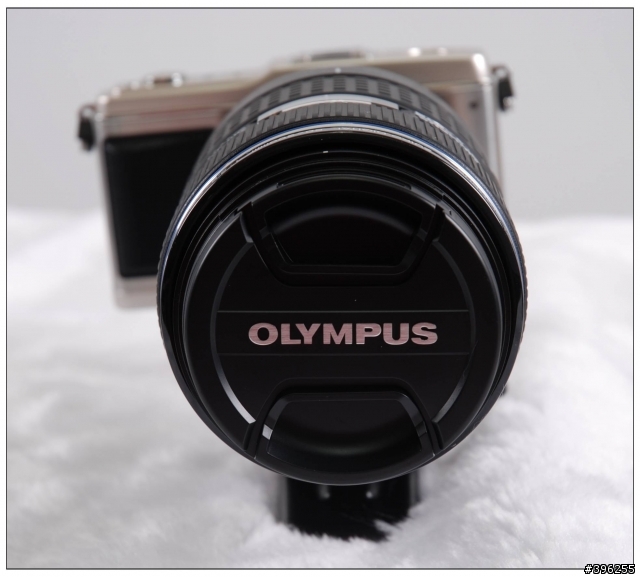 [開箱]家族新成員E-P1(1機2鏡)+Olympus ED50-200mm F2.8-F3.5 SWD(小小砲管)+FL-14機頂閃燈+MMF-1轉接環