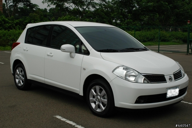 Tiida 1.8 5D 開箱照