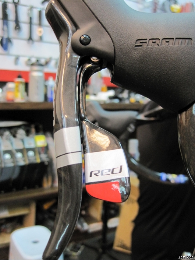 【分享】KUOTA KOM TEAM 只有圖.