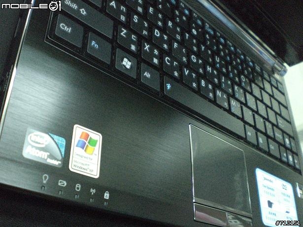 有光碟機的 Eee pc  開箱了!!