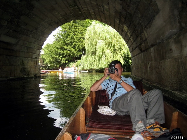 [分享]騎著單車陶醉在英國浪漫小鎮:Bourton-on-the-water