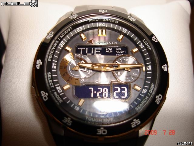 [問題]CASIO OCEANUS OCW-T400TG-1AF錶盤太陽能板有問題(已解；原來我眼睛脫窗很久了>